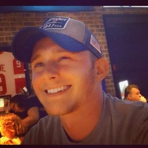 Meet your Posher, Theron